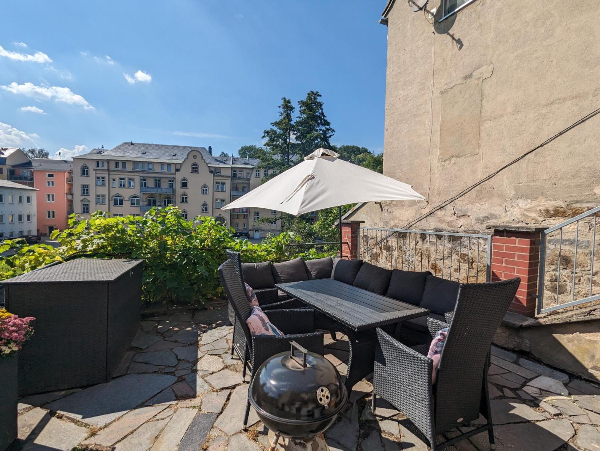 Hw3 - Urlaubsmagie - Helle, Grosse Wohnung Mit Pool Sebnitz Esterno foto