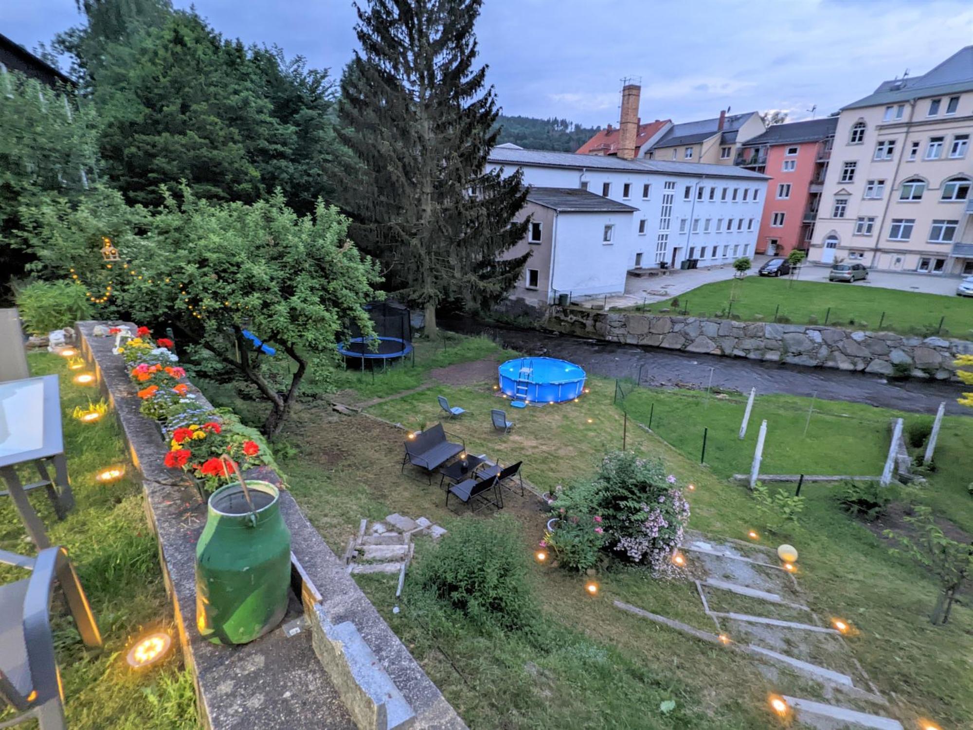 Hw3 - Urlaubsmagie - Helle, Grosse Wohnung Mit Pool Sebnitz Esterno foto